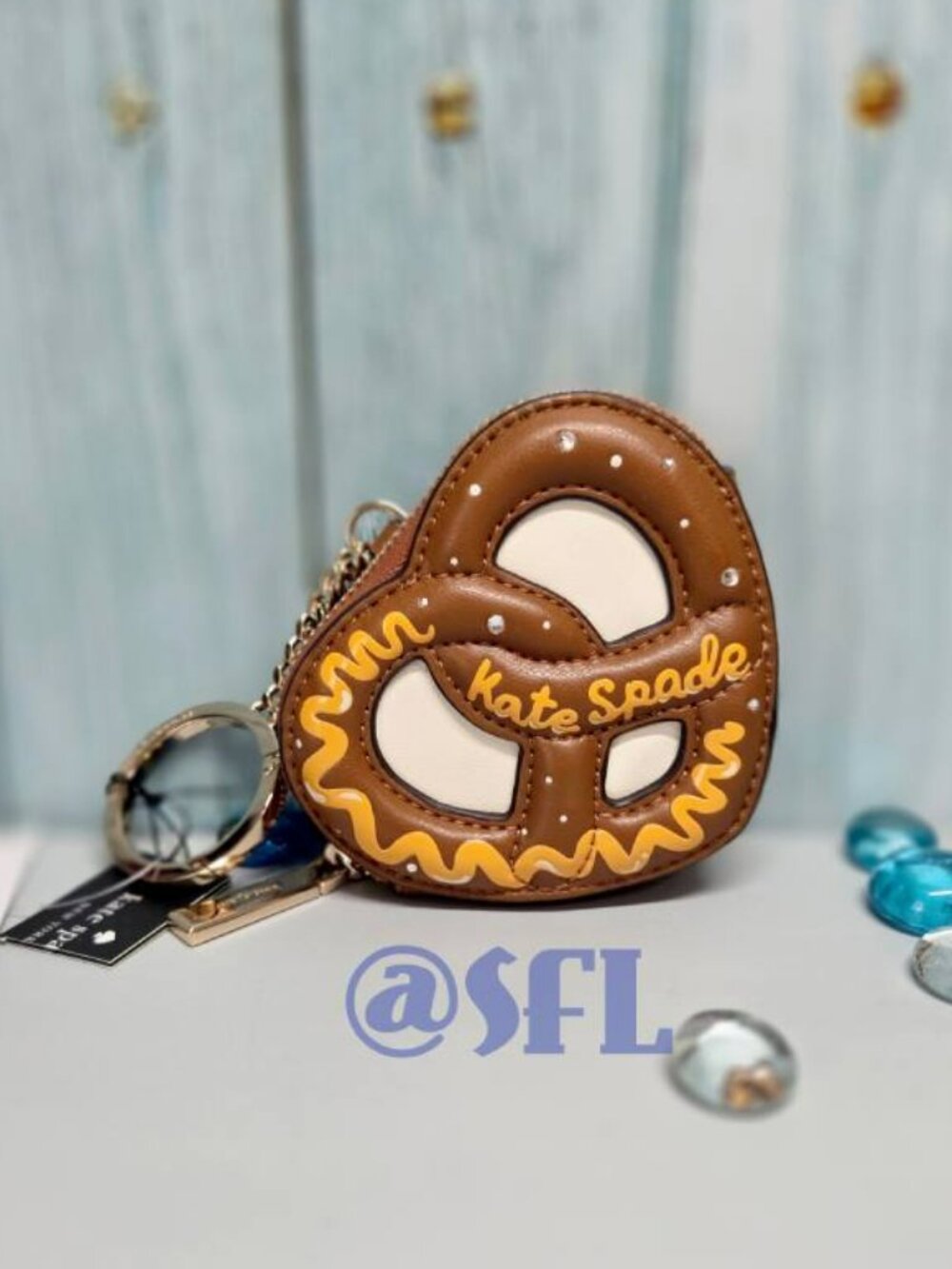 Kate Spade New York NYC 3D Pretzel Coin Purse Bag Charm Keychain
